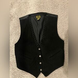 A J Women’s Black Shell Genuine Leather
Stitching Snap Closure

Size M